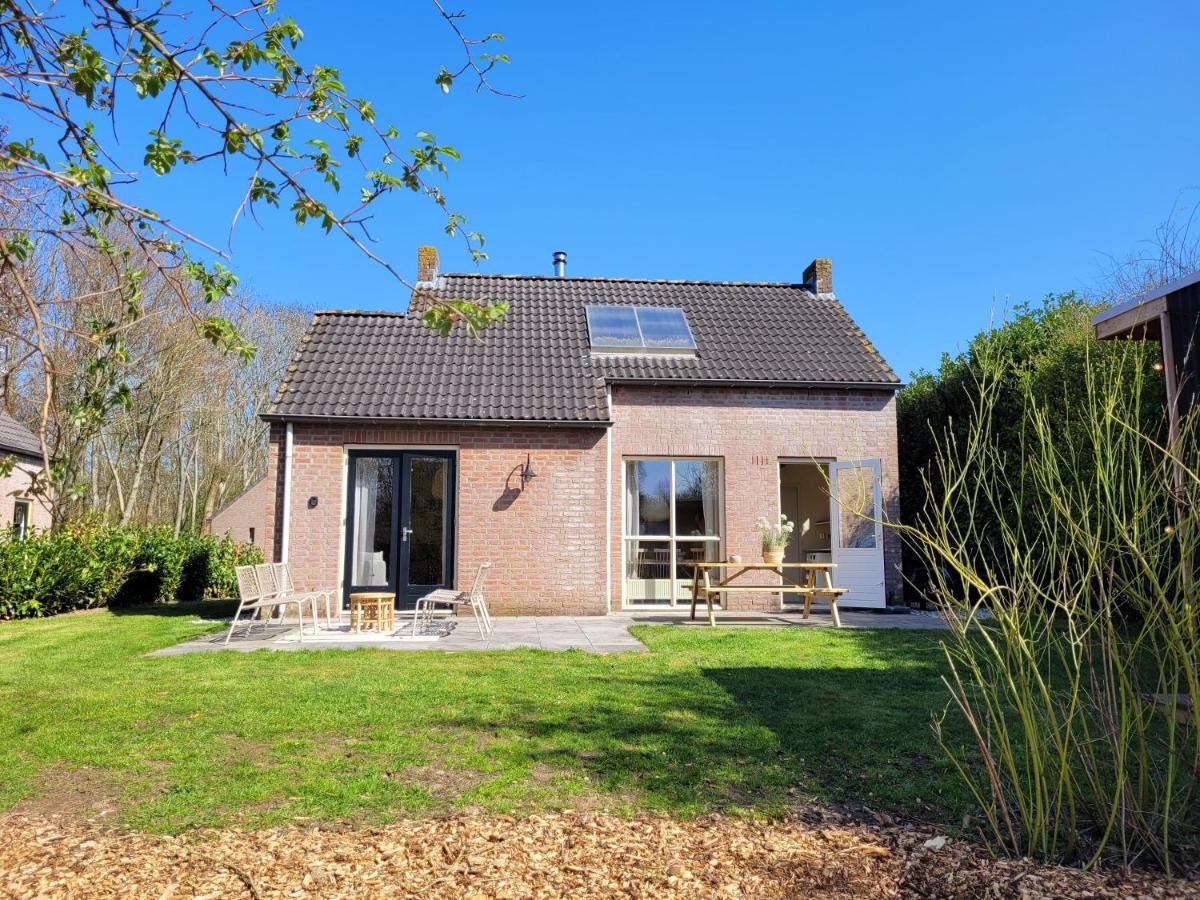 Bohemian Wellness Met Hottub & Sauna Ewijk Exteriér fotografie